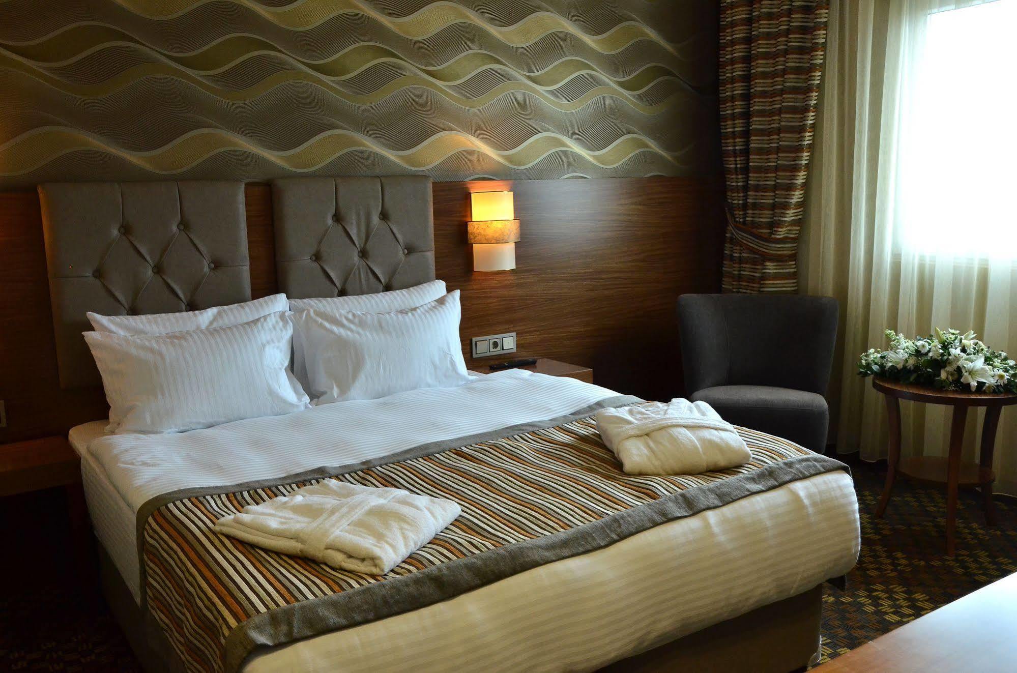 Adranos Hotel Бурса Екстер'єр фото